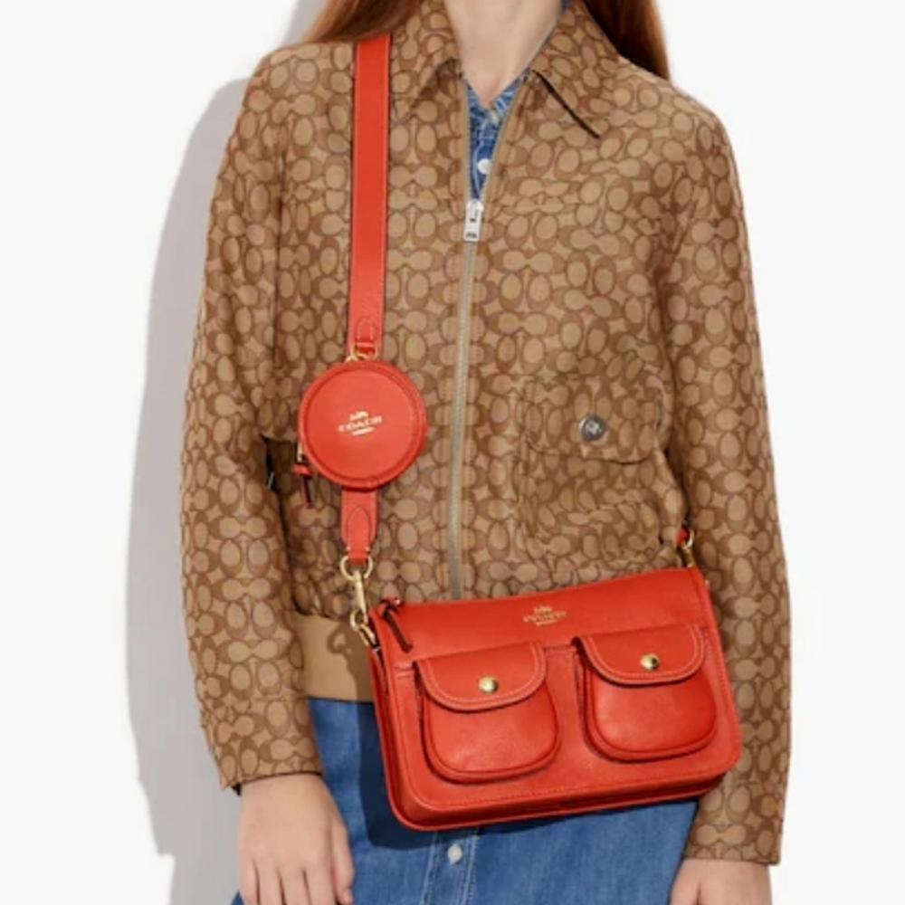 COACH-NEW NEVER USED. Orange Leather Crossbody w/Snap Pockets& Coin Purse Orange